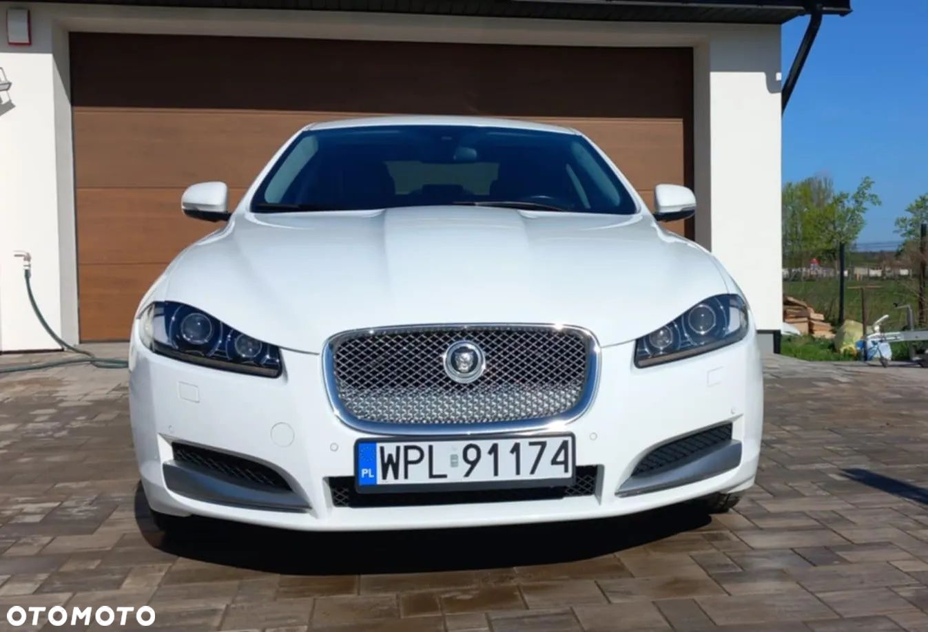 Jaguar XF 2.2 D Premium Luxury - 1
