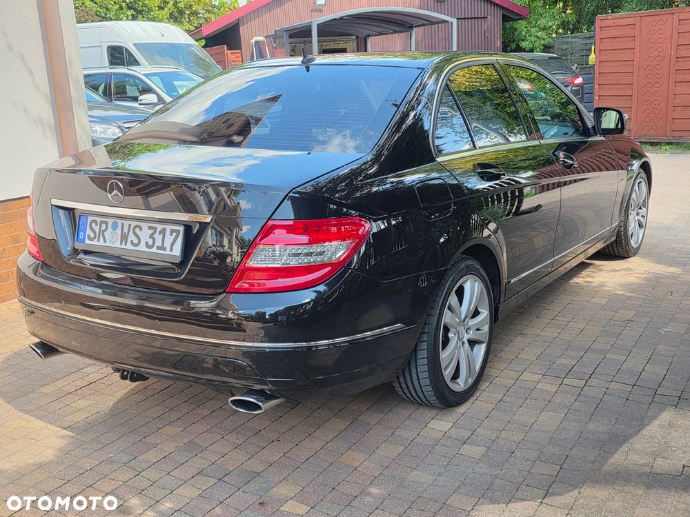 Mercedes-Benz Klasa C 320 CDI 7G-TRONIC Avantgarde - 11