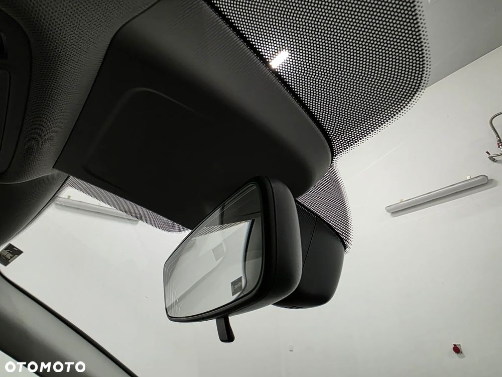 Audi Q3 Sportback 35 TDI S-Line S tronic - 28