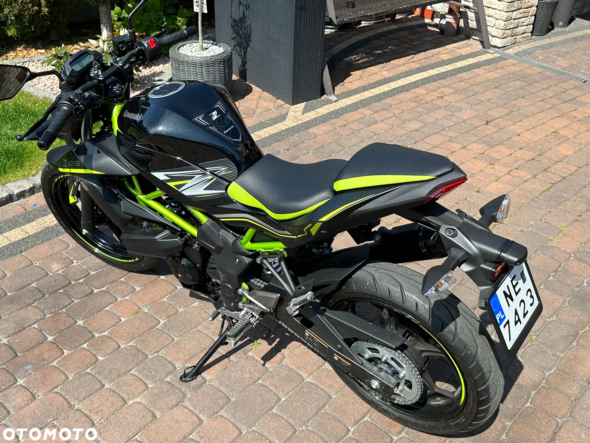 Kawasaki Z - 12