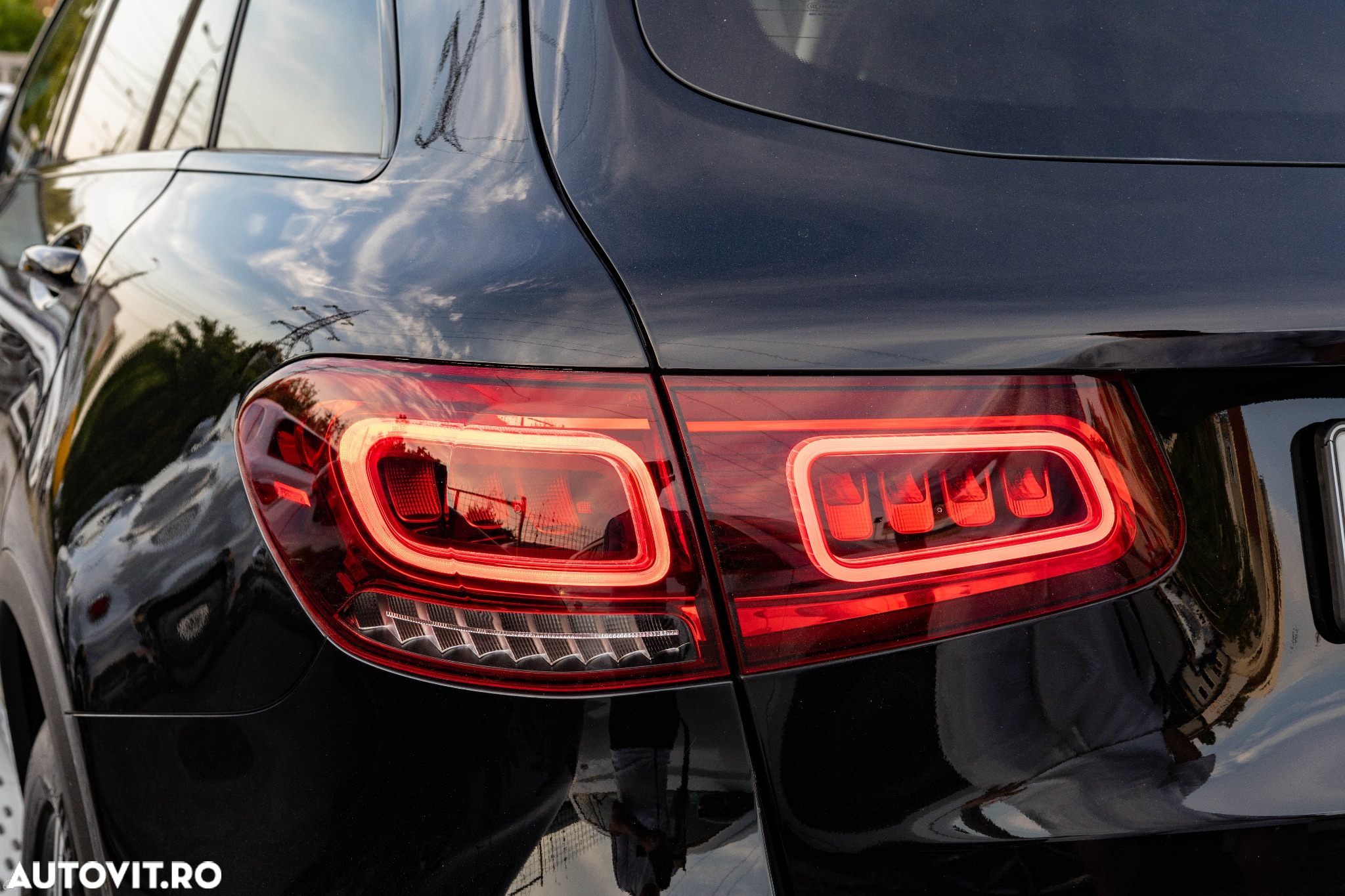 Mercedes-Benz GLC 220 d 4Matic 9G-TRONIC AMG Line - 17