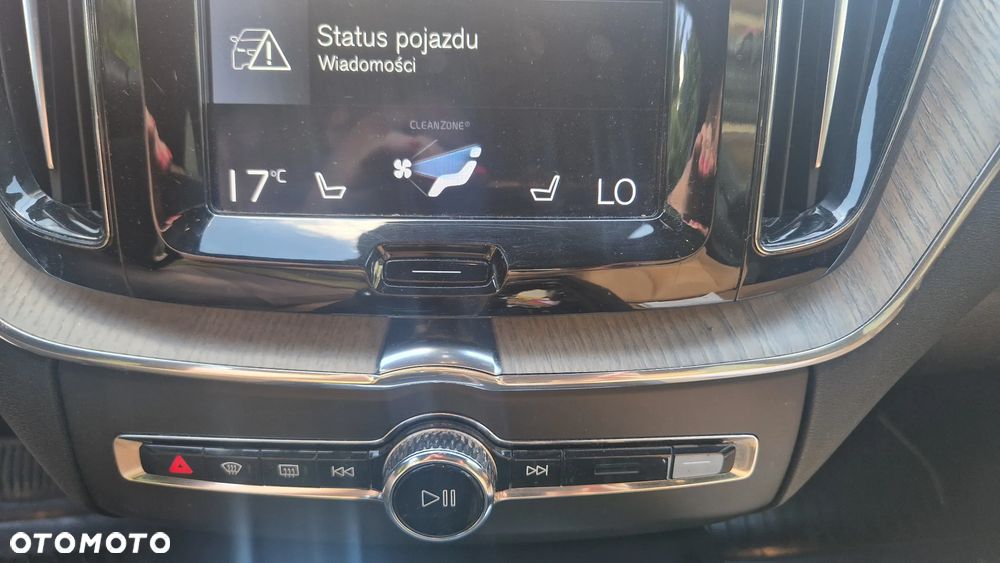 Volvo XC 60 D4 AWD Geartronic Inscription - 14