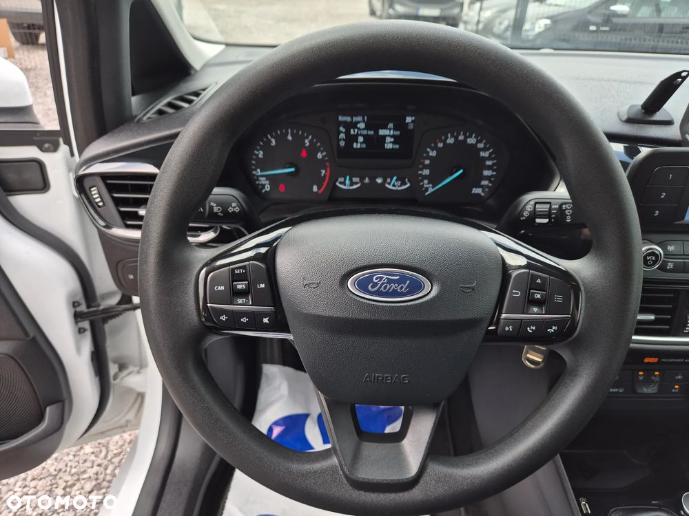 Ford Fiesta 1.1 TREND - 32