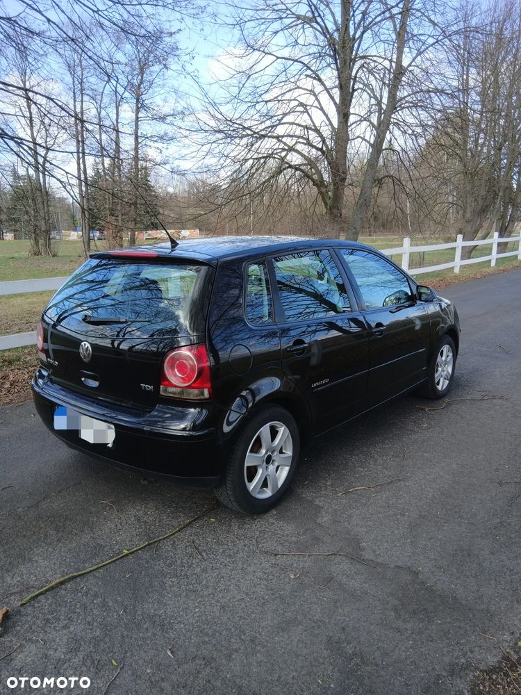 Volkswagen Polo 1.4 TDI Trendline - 4