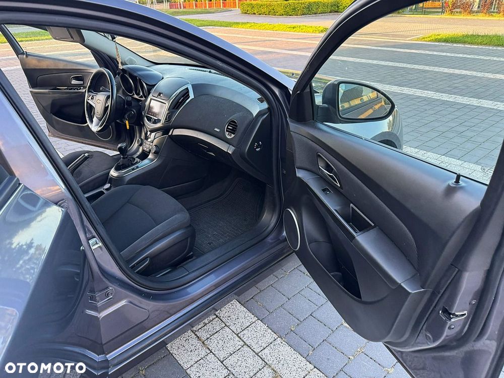 Chevrolet Cruze 2.0 D LTZ - 18