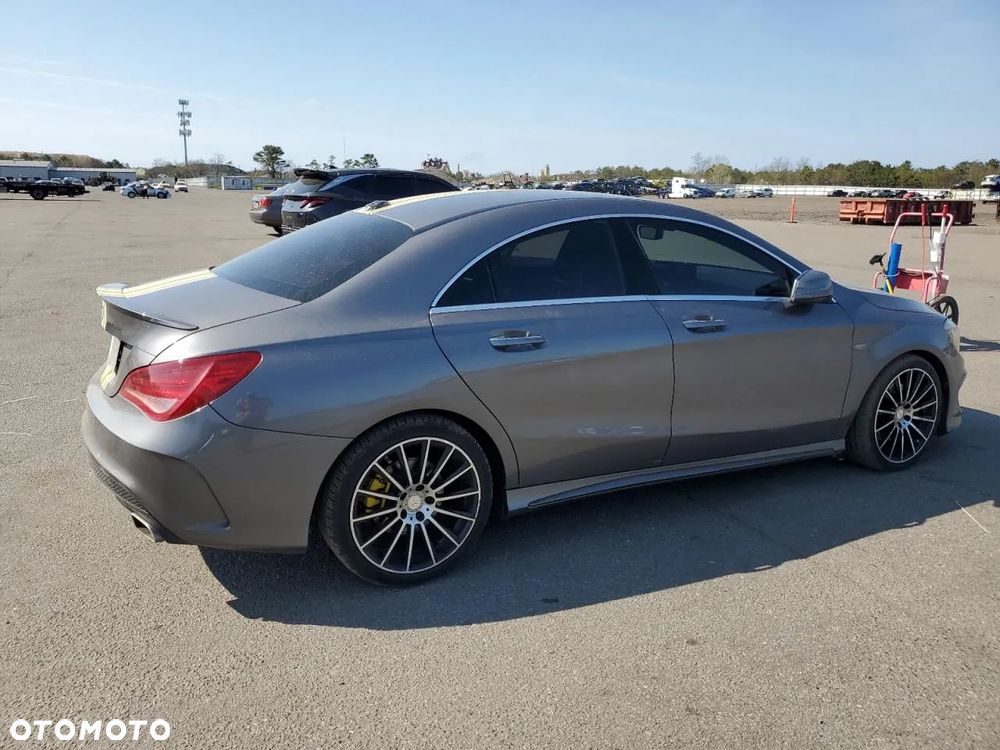 Mercedes-Benz CLA 250 4-Matic Sport - 4