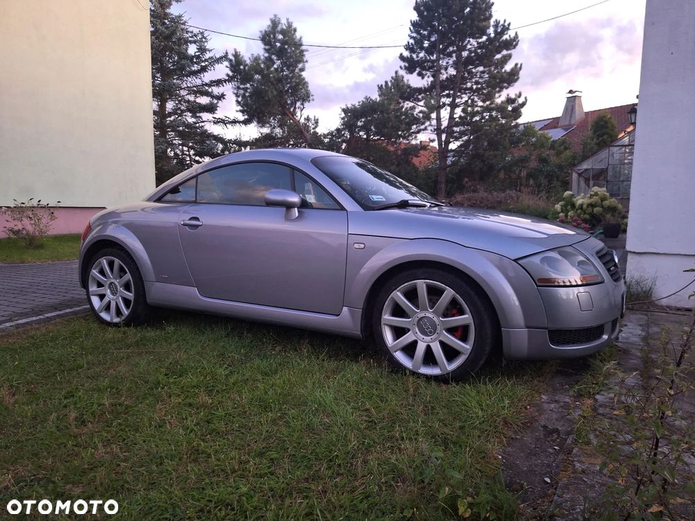 Audi TT Coupé 1.8T Quattro - 20