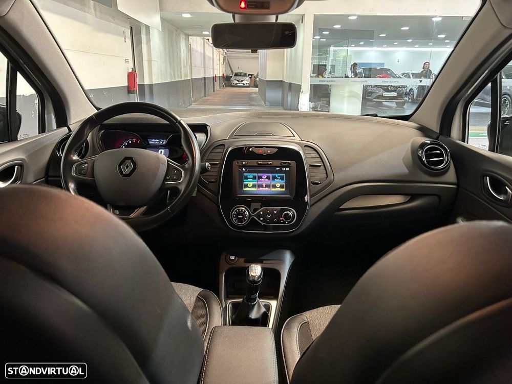 Renault Captur 1.3 TCe Exclusive - 19