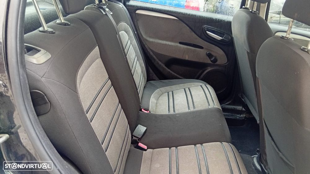 Fiat Punto Evo 1.3 M-Jet Dynamic - 11