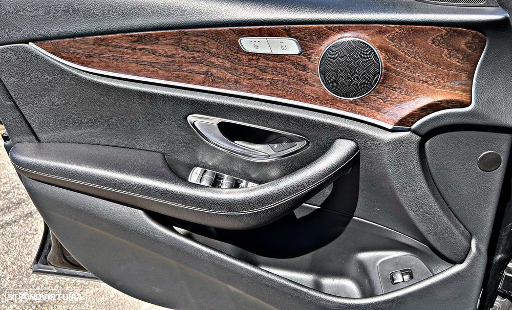 Mercedes-Benz E 220 d 4Matic 9G-TRONIC Avantgarde - 9