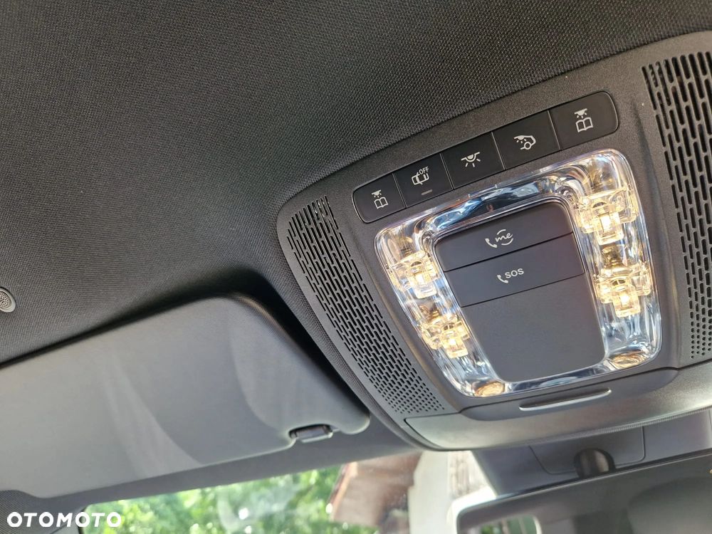 Mercedes-Benz CLA 200 AMG Line 7G-DCT - 26