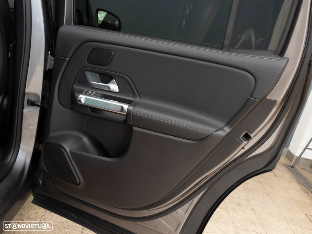 Mercedes-Benz GLB 200 d Progressive - 11