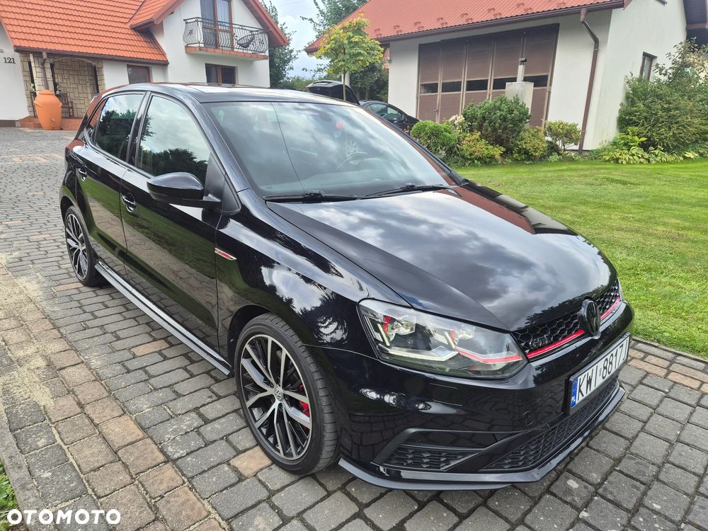 Volkswagen Polo 1.8 TSI BMT GTI - 12