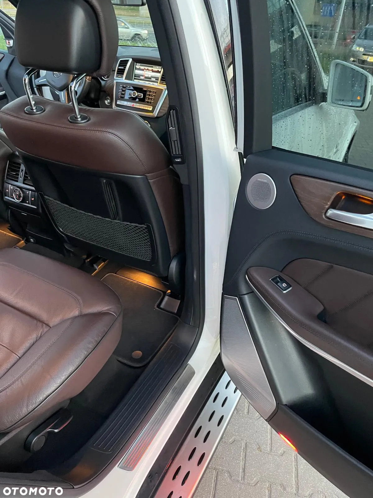 Mercedes-Benz GL 500 4-Matic - 9