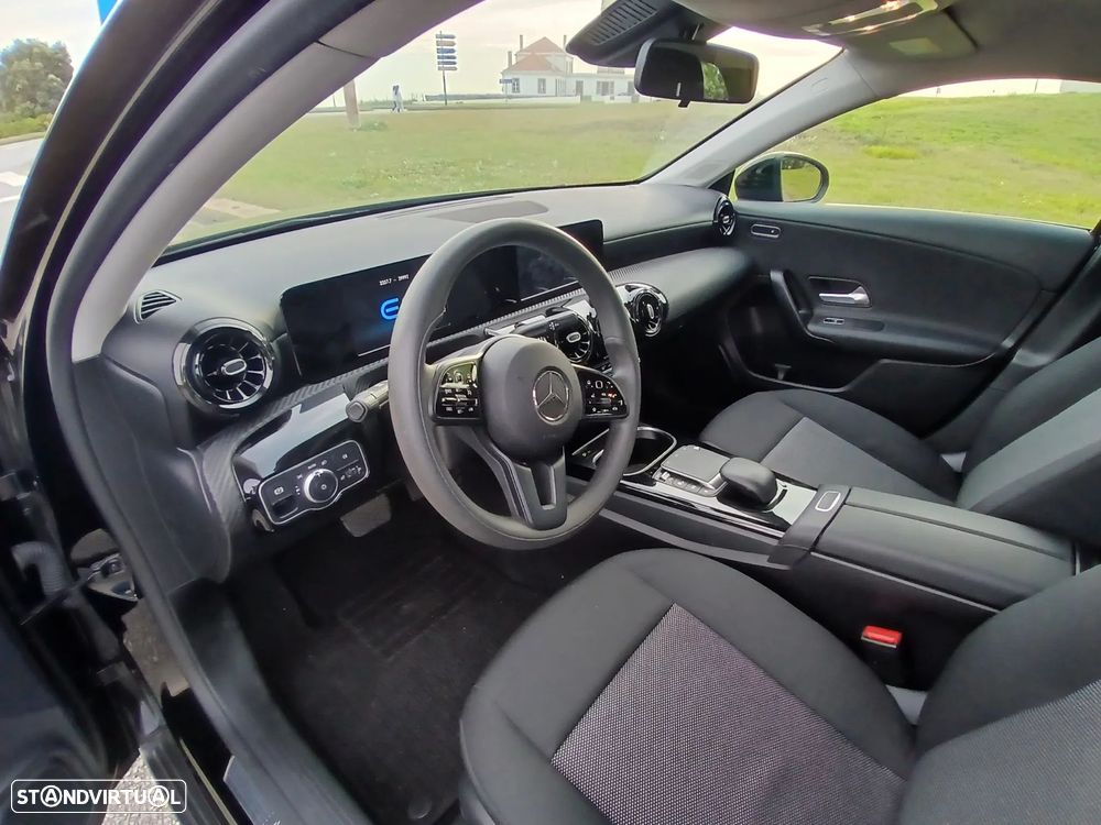 Mercedes-Benz CLA 250 - 13