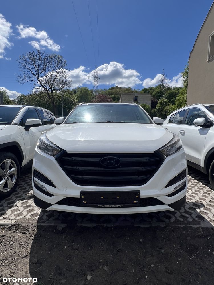 Hyundai Tucson - 2