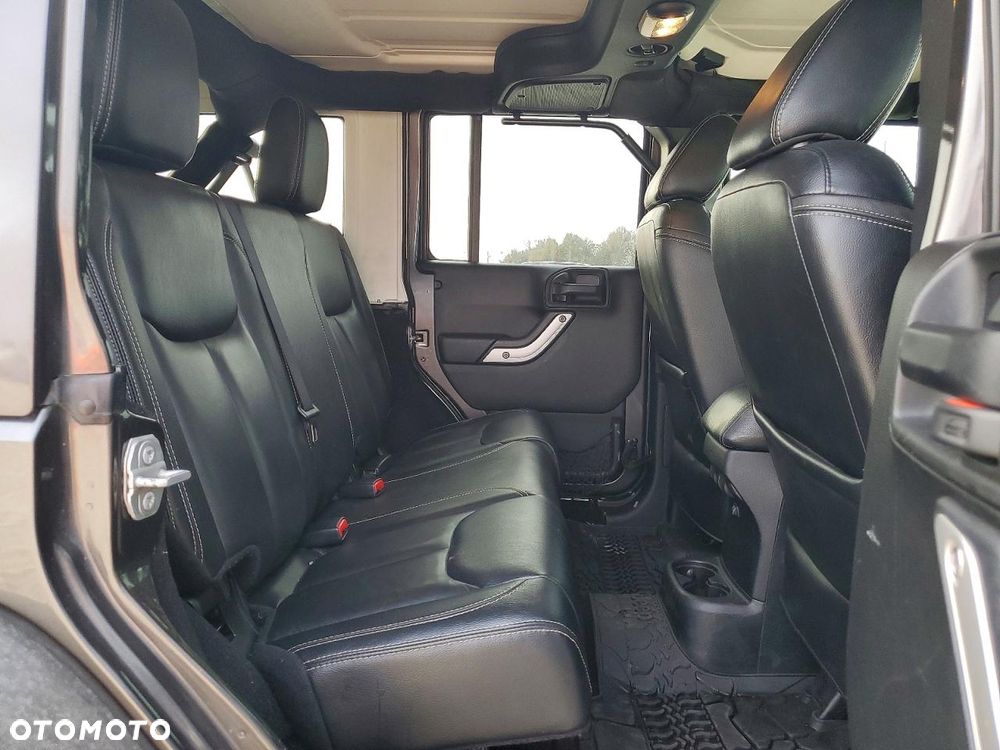 Jeep Wrangler 3.6 Unlim Rubicon - 9