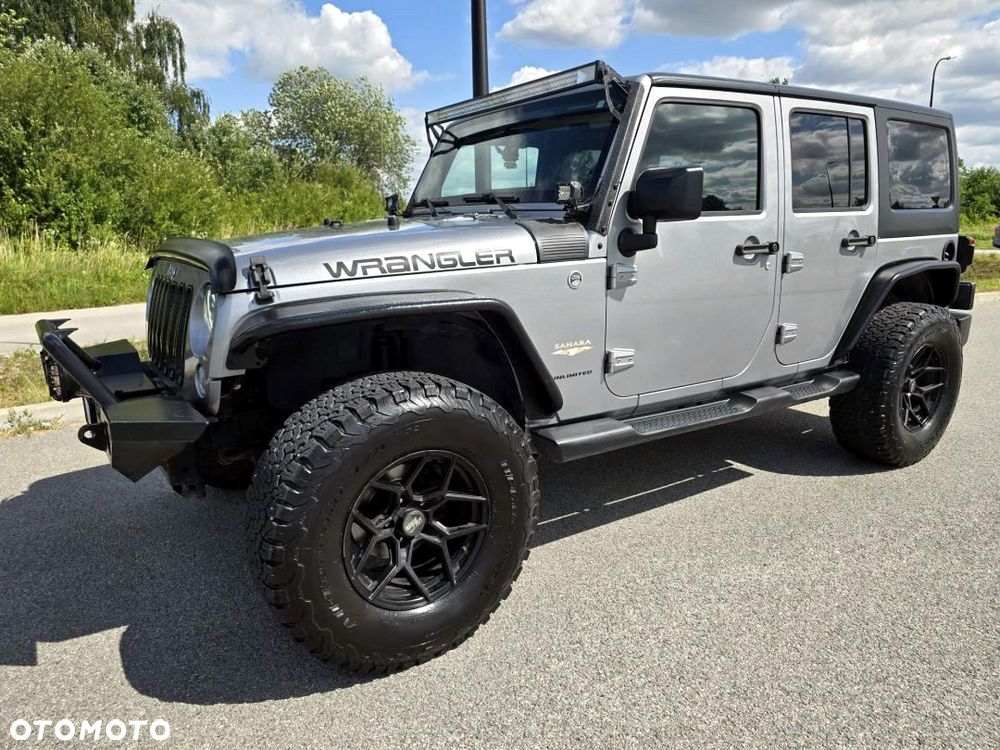Jeep Wrangler 3.6 Unlim Sahara - 10