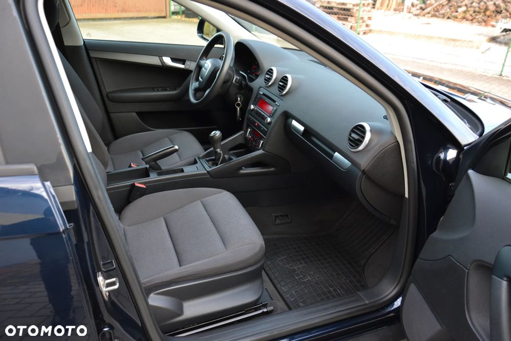 Audi A3 Sportback 1.4 TFSI Attraction - 22