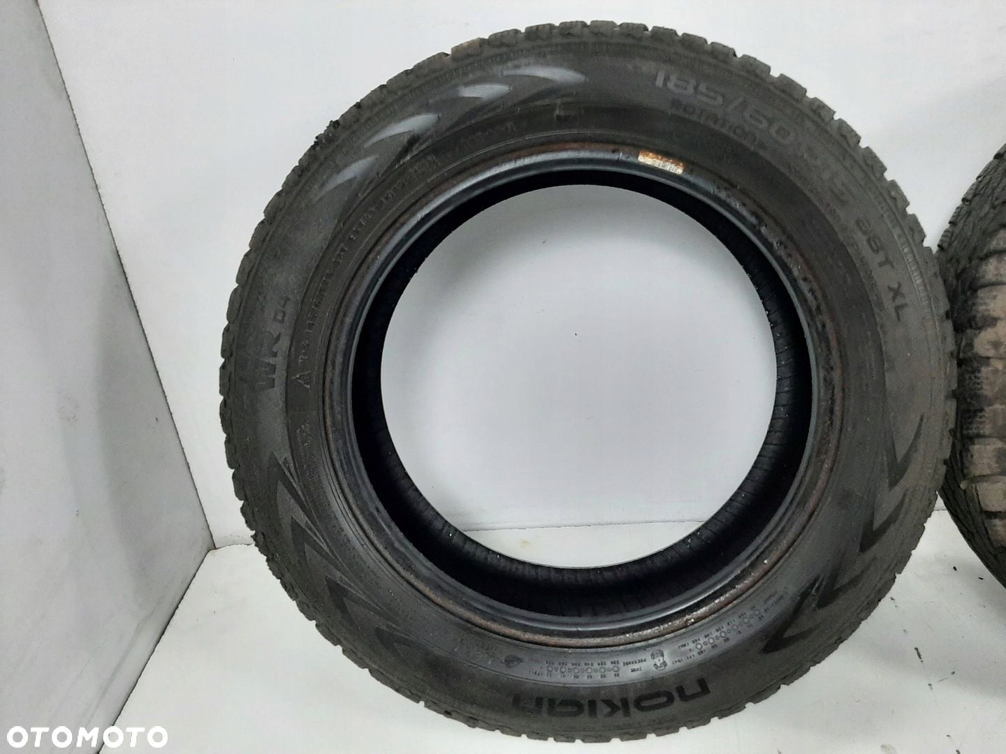 OPONY ZIMOWE NOKIAN WRD4 185/60R15 88T DOT 20017 BIEZNIK 6MM - 13