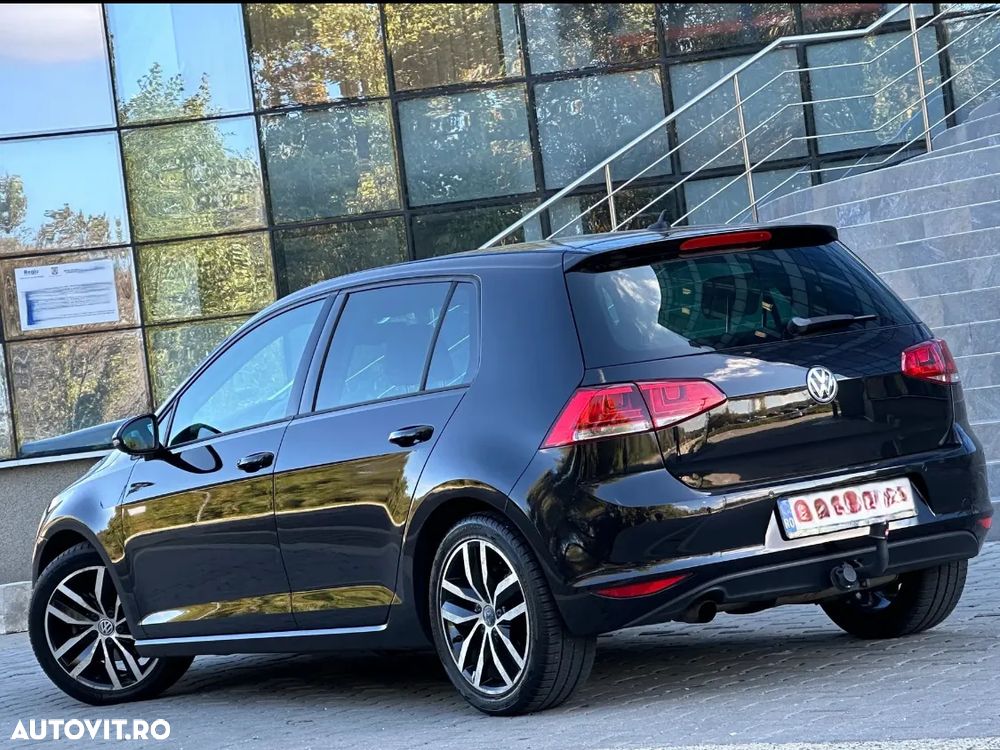 Volkswagen Golf 1.6 TDI DPF BlueMotion Technology DSG Comfortline - 25