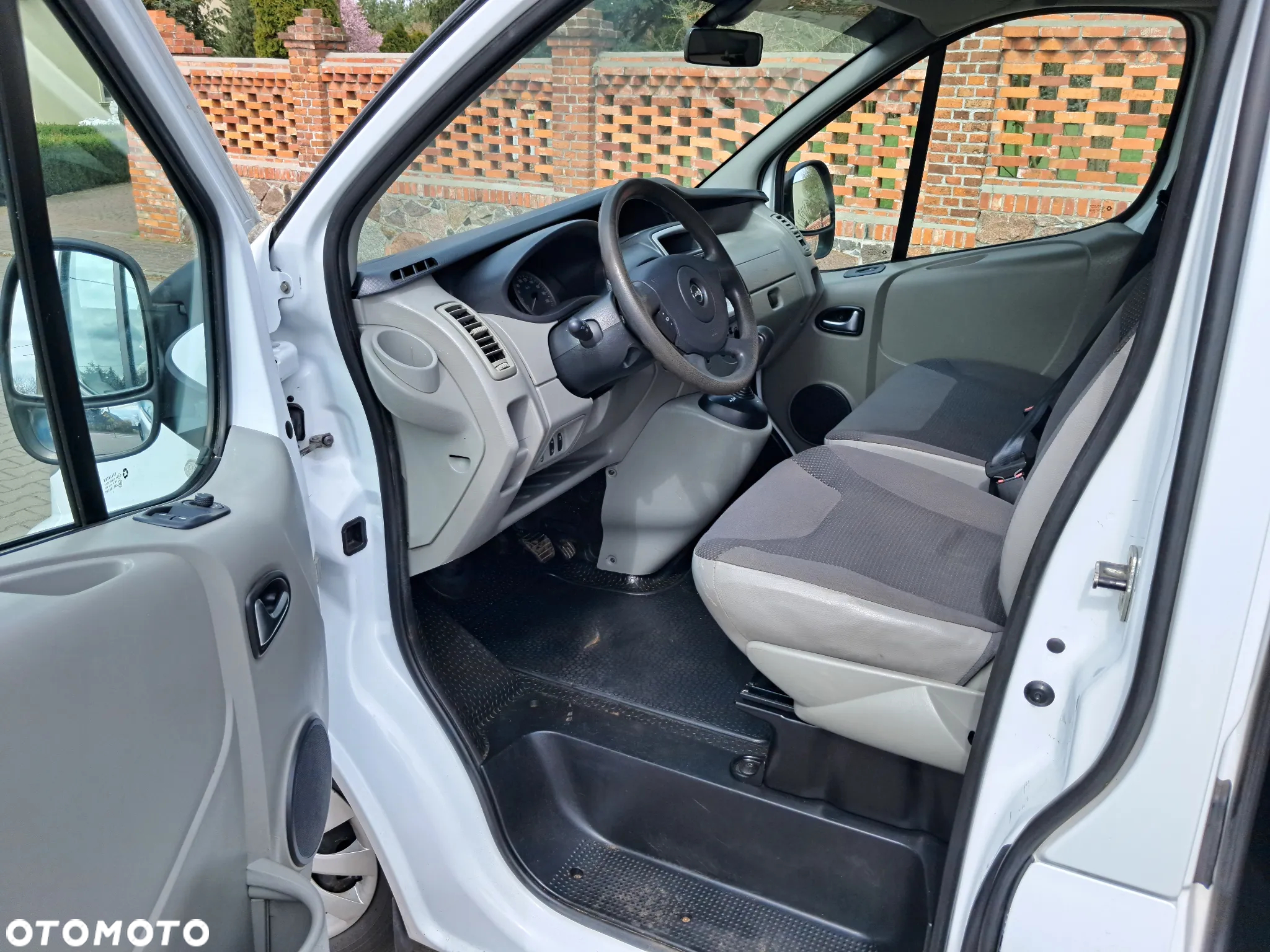 Opel Vivaro - 7
