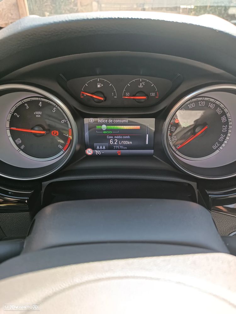 Opel Astra Sports Tourer - 13