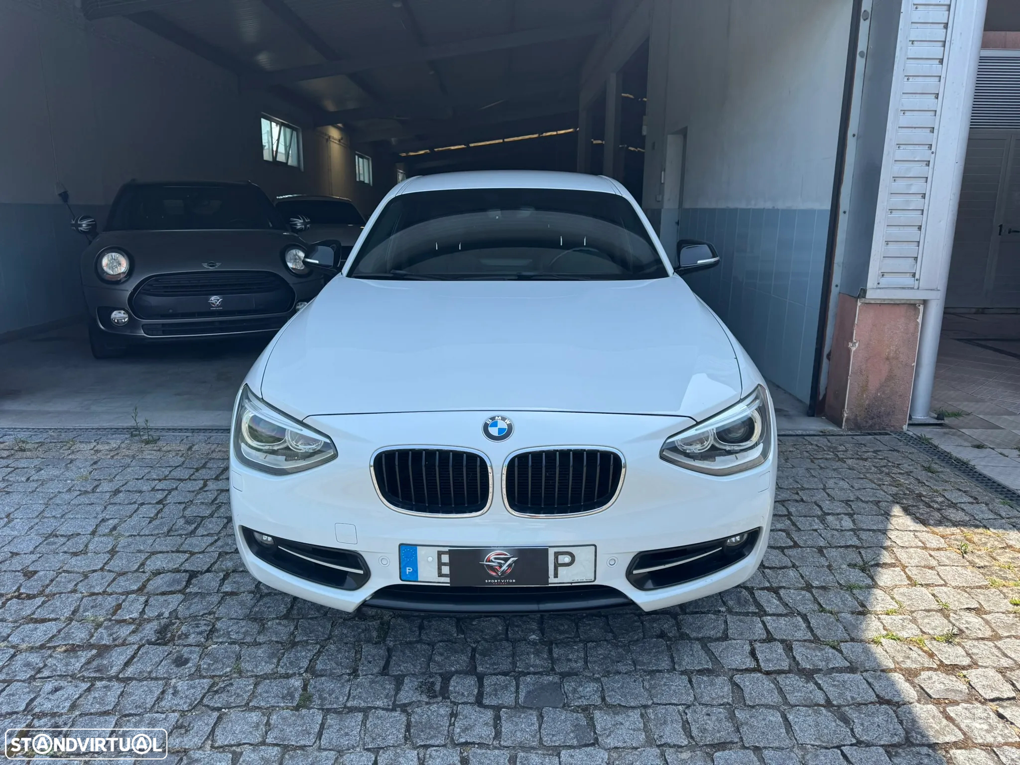 BMW 120 d Sport-Aut. Sport Line - 4
