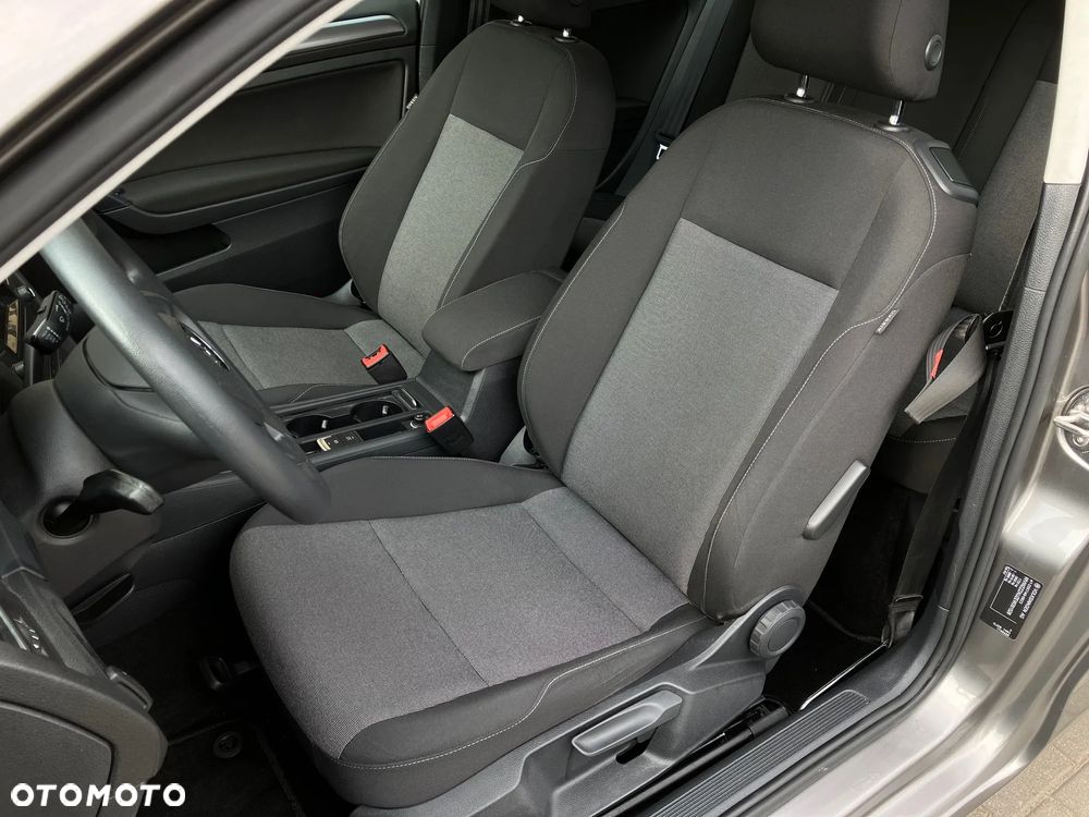 Volkswagen Golf 1.2 TSI BMT Trendline - 27