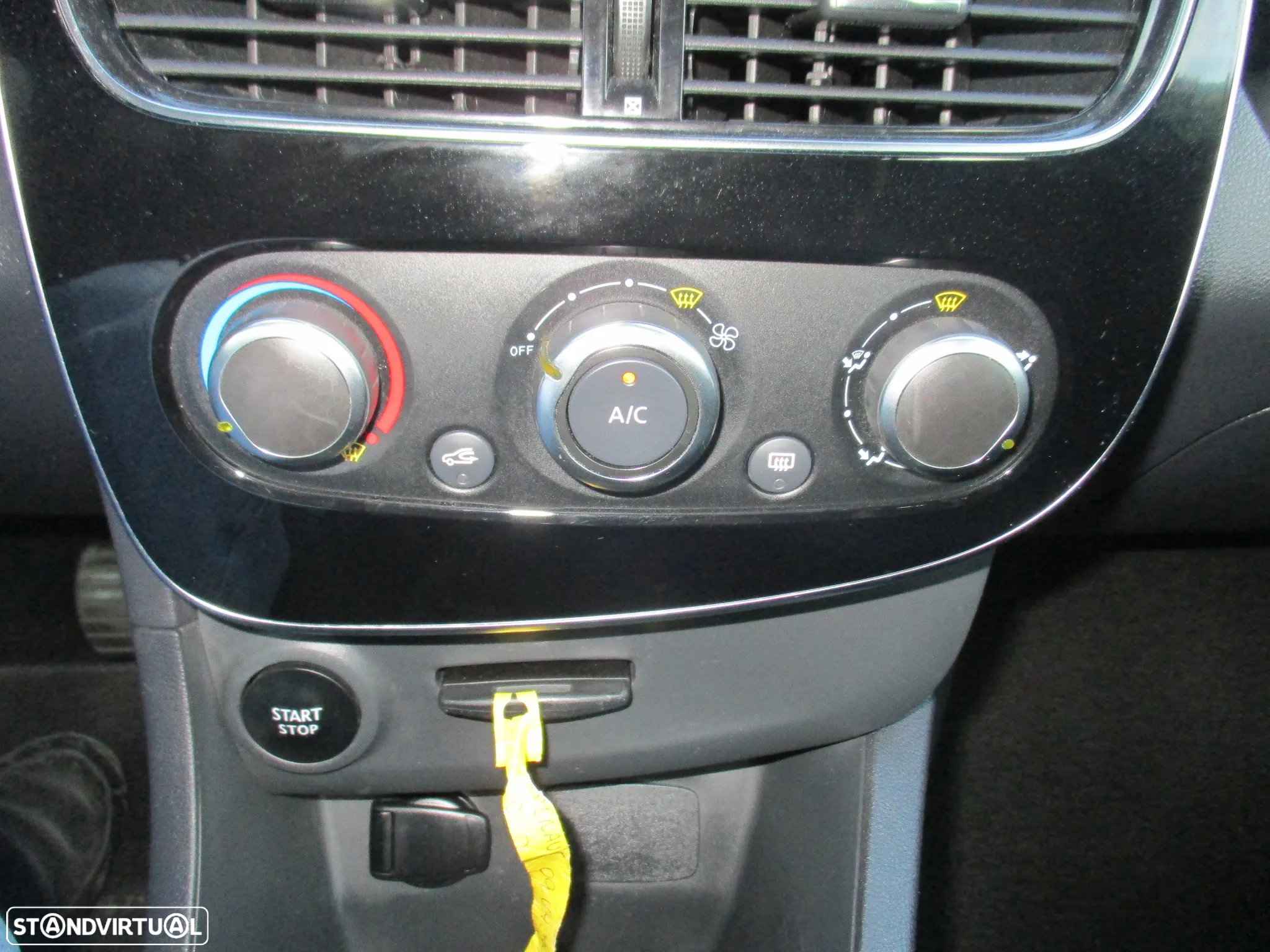 Renault Clio 1.5 dCi Zen - 10
