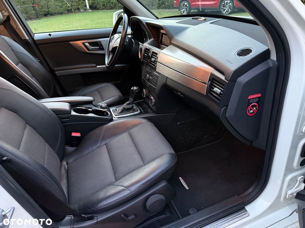 Mercedes-Benz GLK - 21