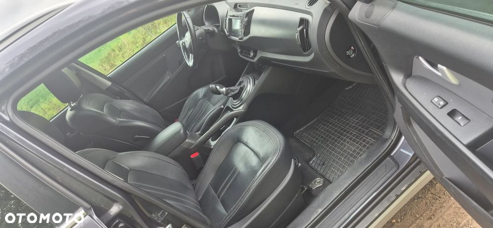 Kia Sportage 1.7 CRDI 2WD ISG Attract - 11