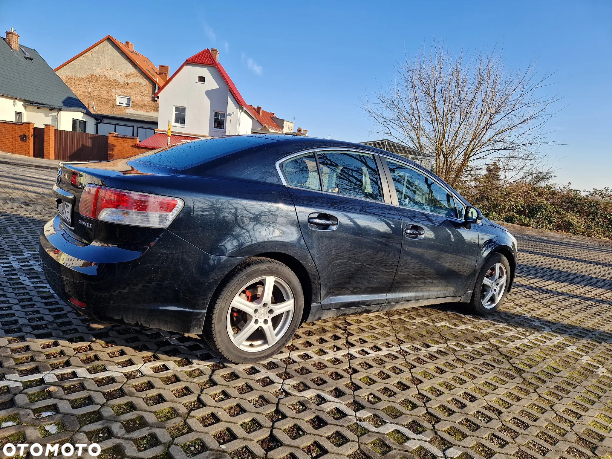 Toyota Avensis 2.0 D-4D Premium - 4