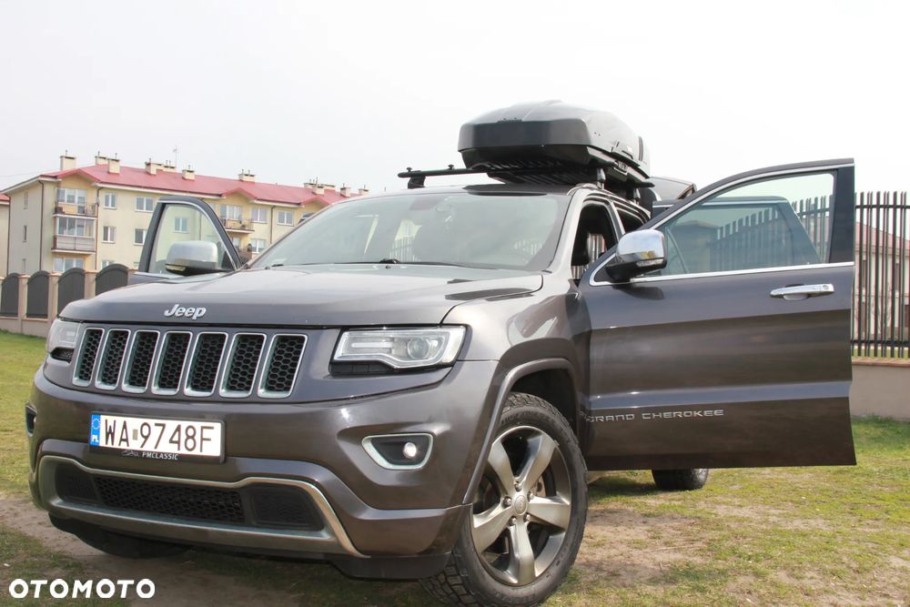 Jeep Grand Cherokee - 26
