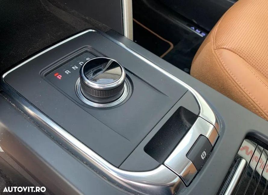 Land Rover Discovery Sport 2.0 l TD4 HSE Luxury Aut. - 13