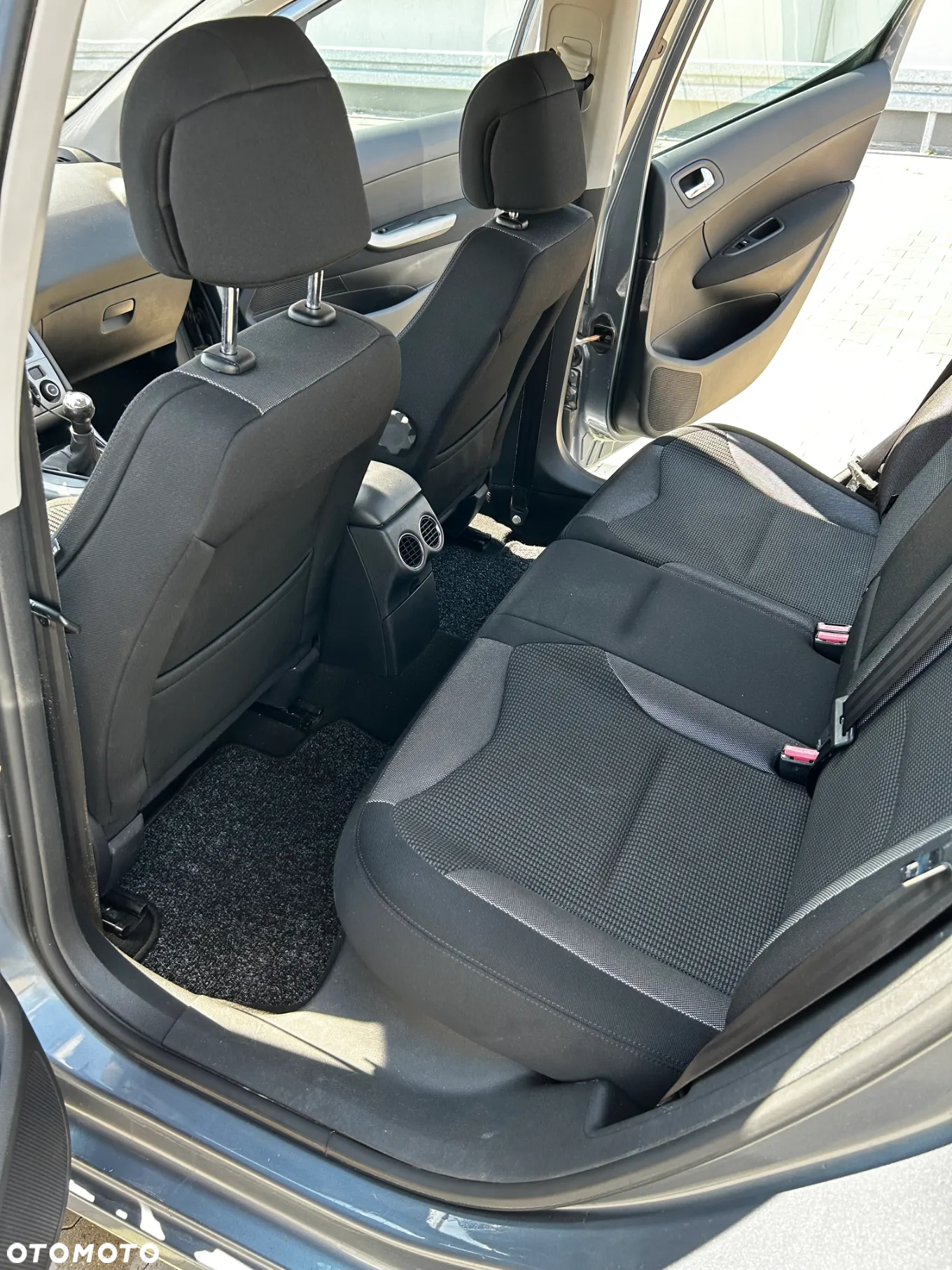Peugeot 308 1.6 Trendy - 6