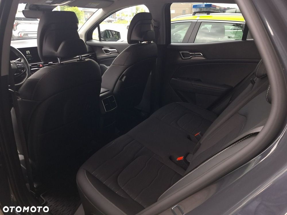 Kia Sportage 1.6 T-GDI L 4WD DCT - 26