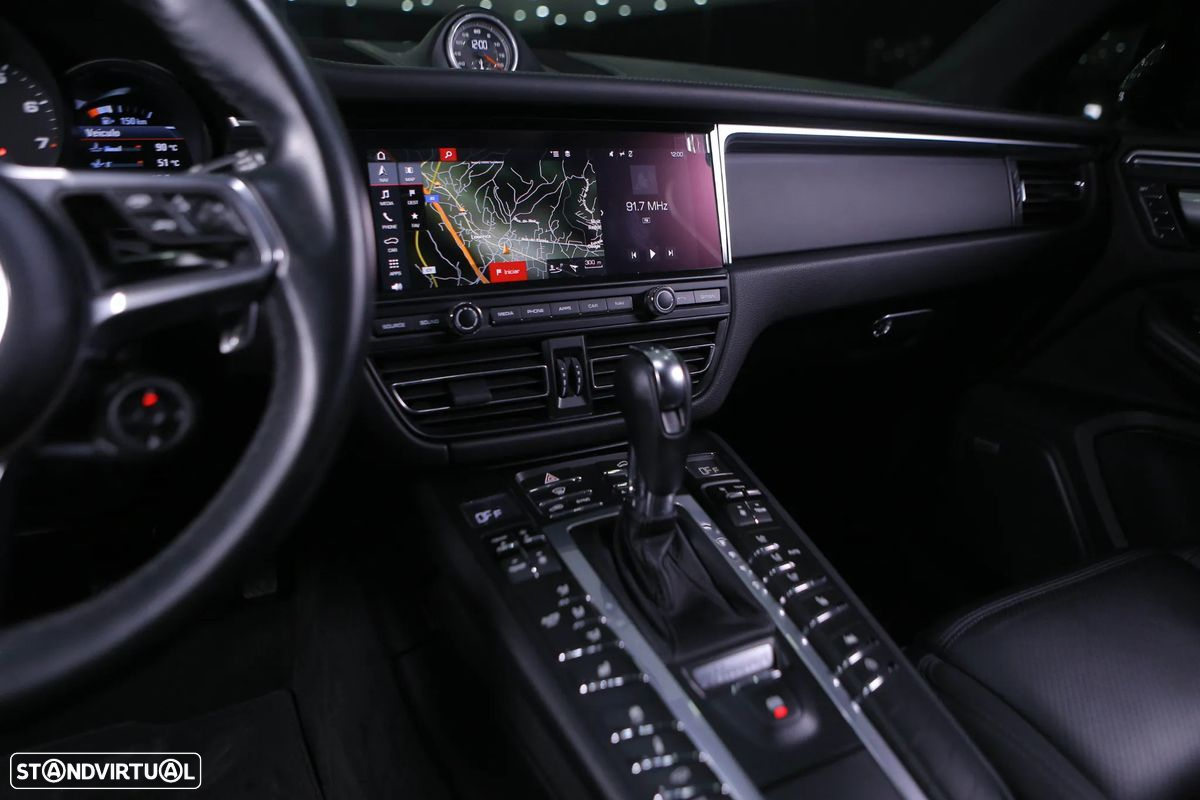 Porsche Macan Standard - 21