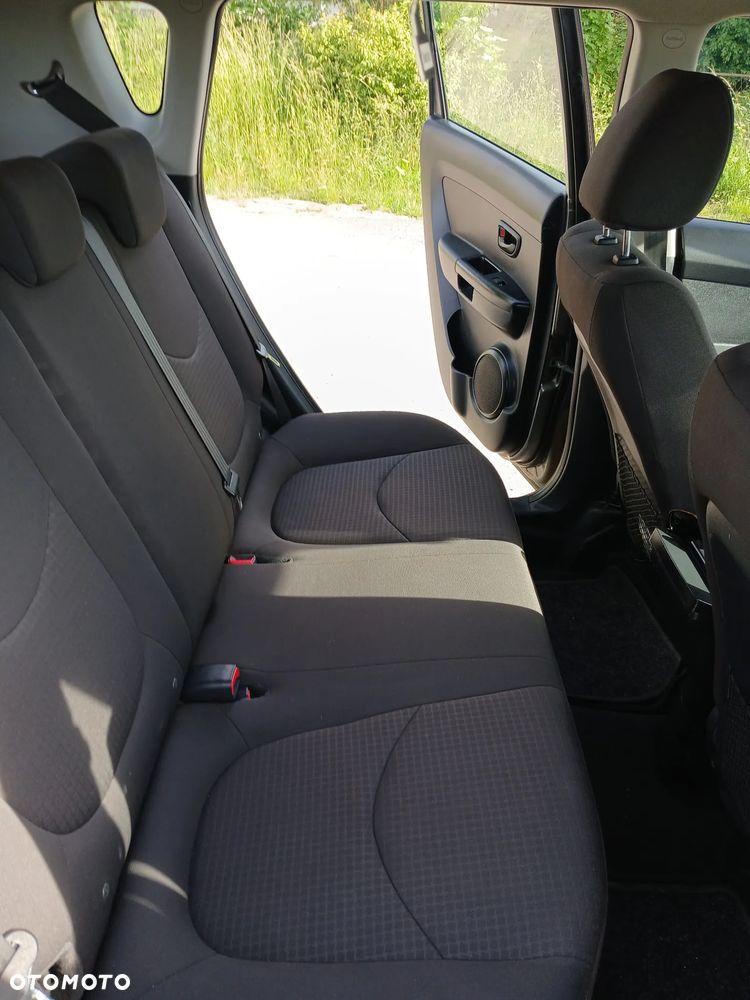 Kia Soul 1.6 CRDI M - 11