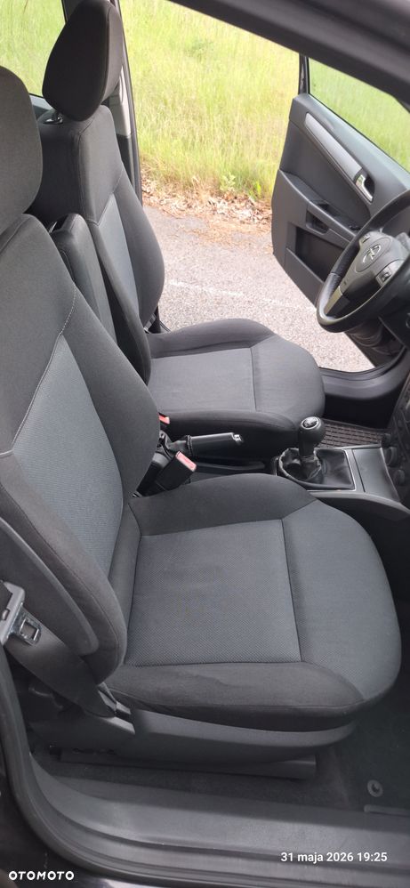 Opel Astra 1.9 CDTI Elegance - 10
