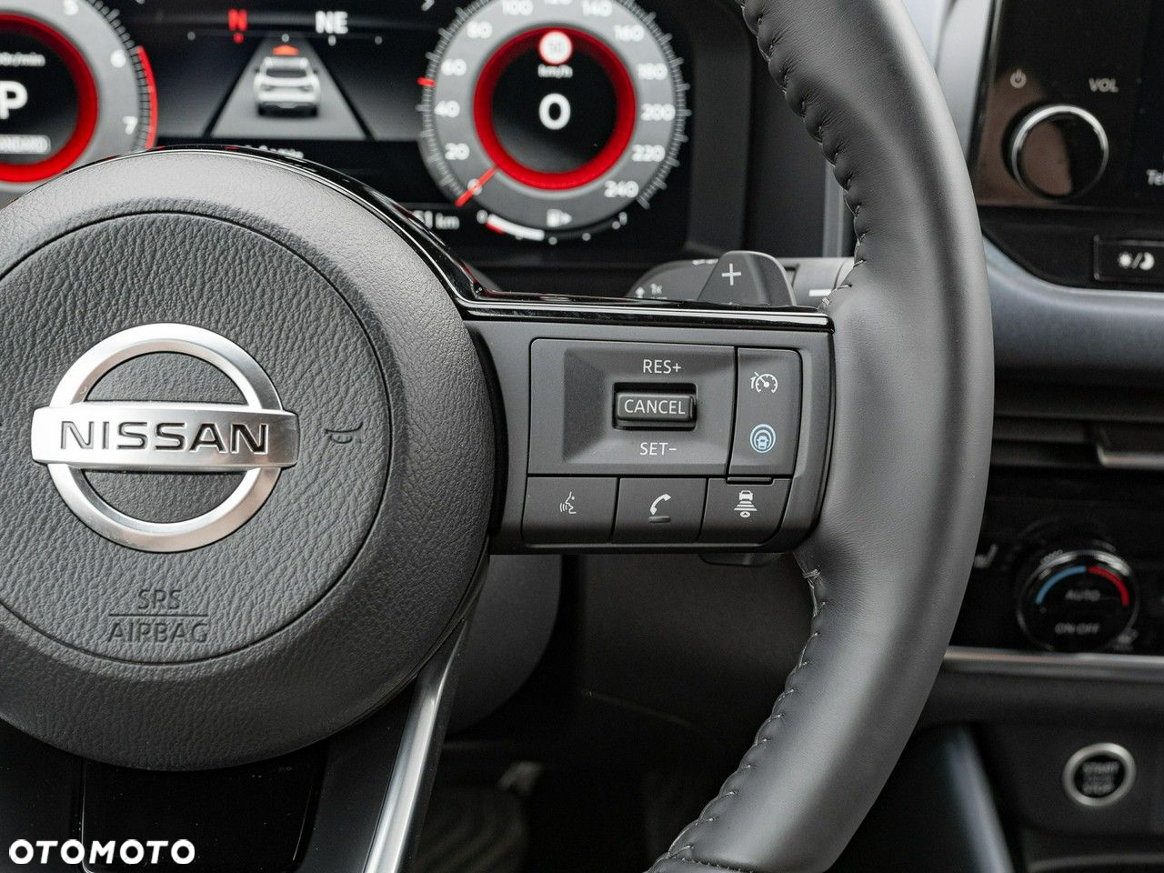 Nissan Qashqai - 18