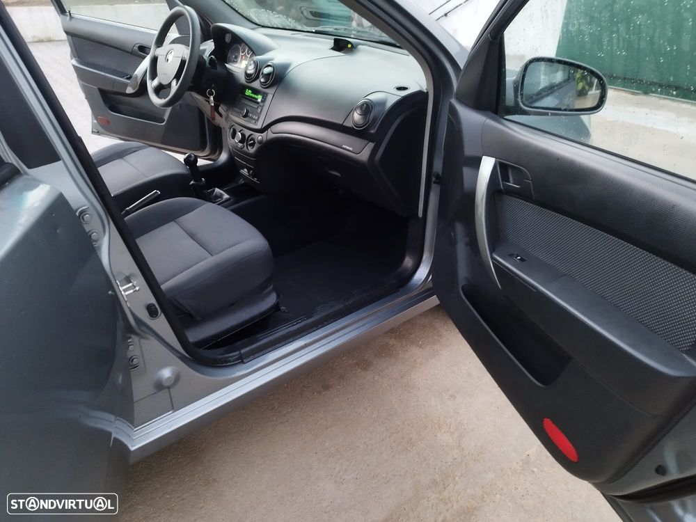 Chevrolet Aveo 1.2 LS - 9