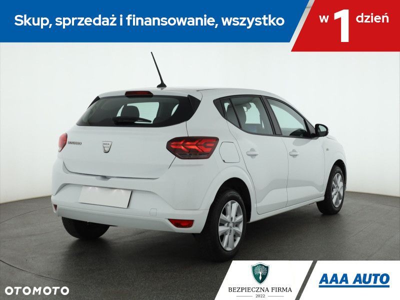 Dacia Sandero - 7