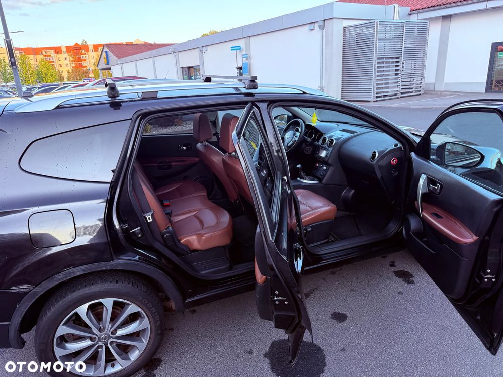 Nissan Qashqai+2 2.0 dCi DPF tekna - 16