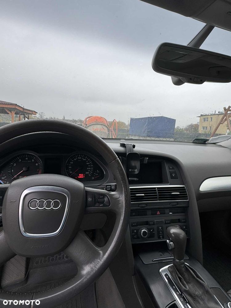 Audi A6 Limousine 2.4 Multitronic - 12