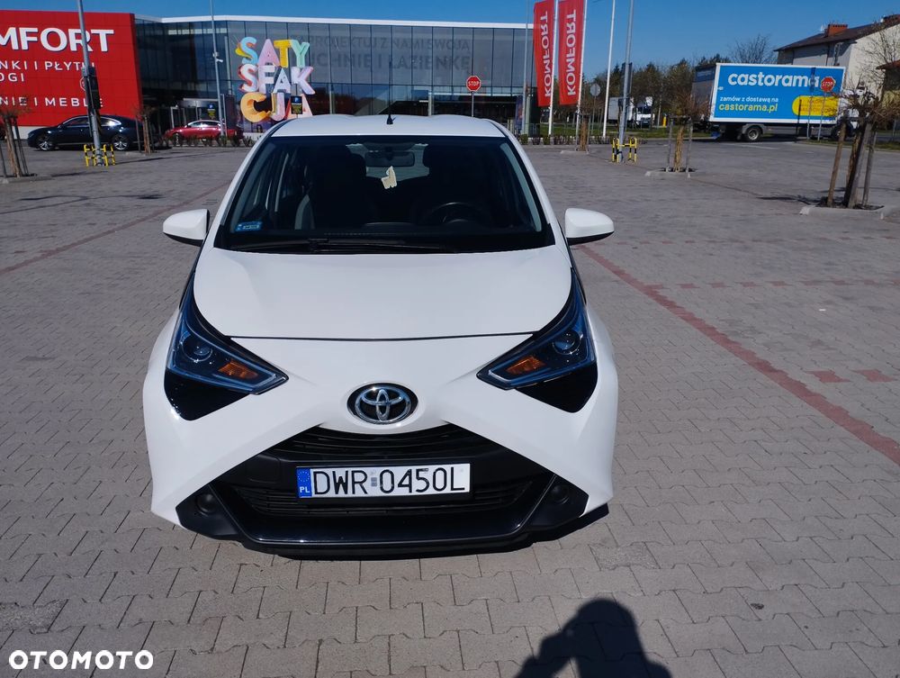 Toyota Aygo x-play - 8