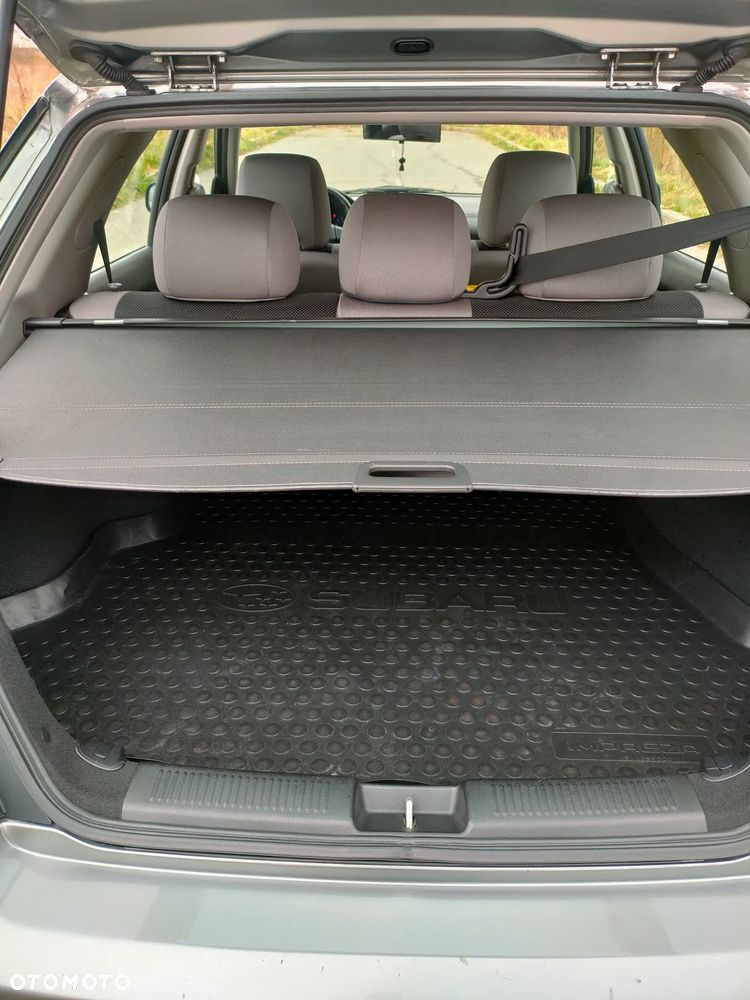 Subaru Impreza 2.0R Comfort - 15