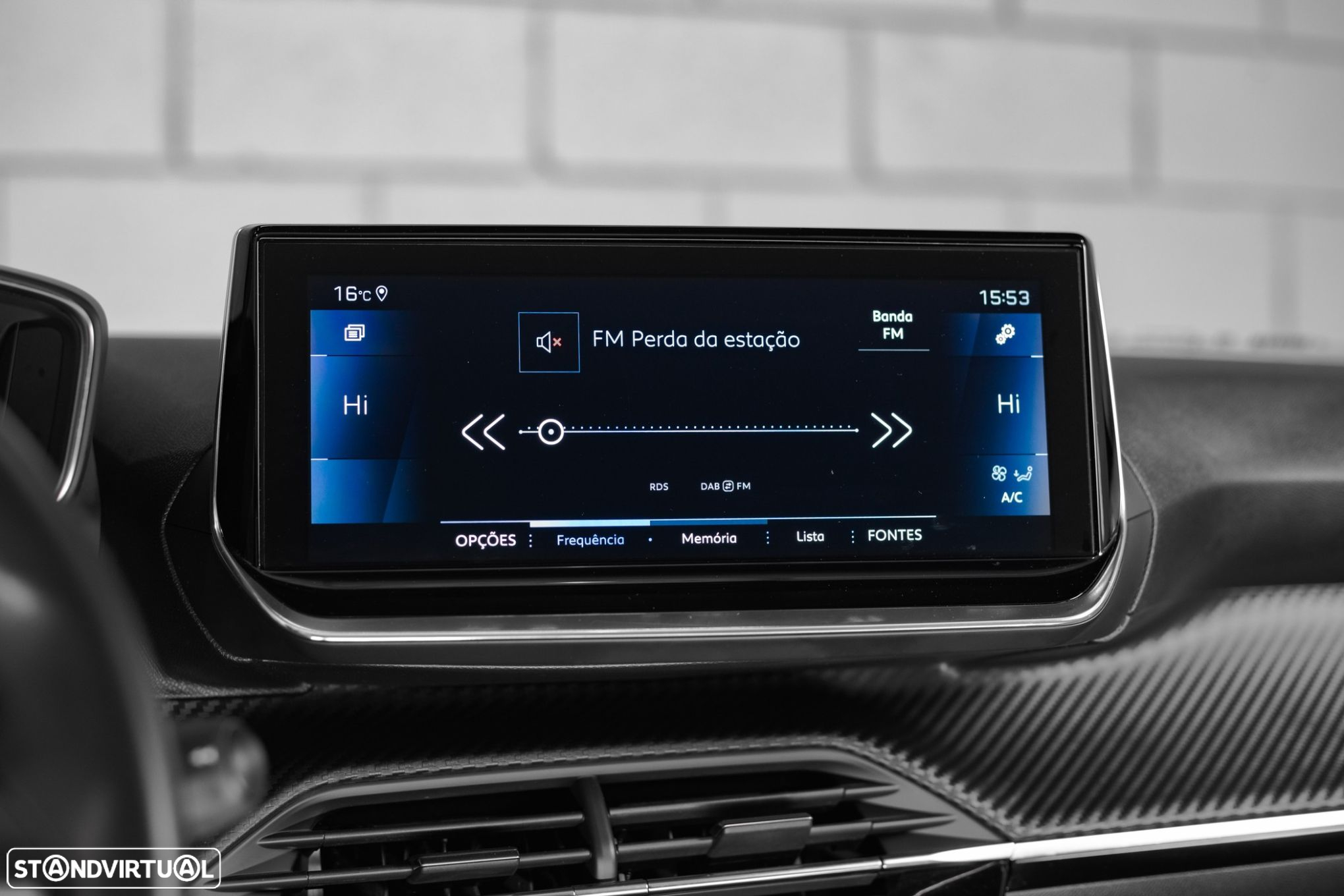 Peugeot 2008 1.2 PureTech Allure EAT8 - 12