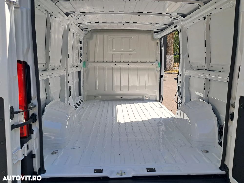 Opel MOVANO VAN L2H1 10 mc - 15