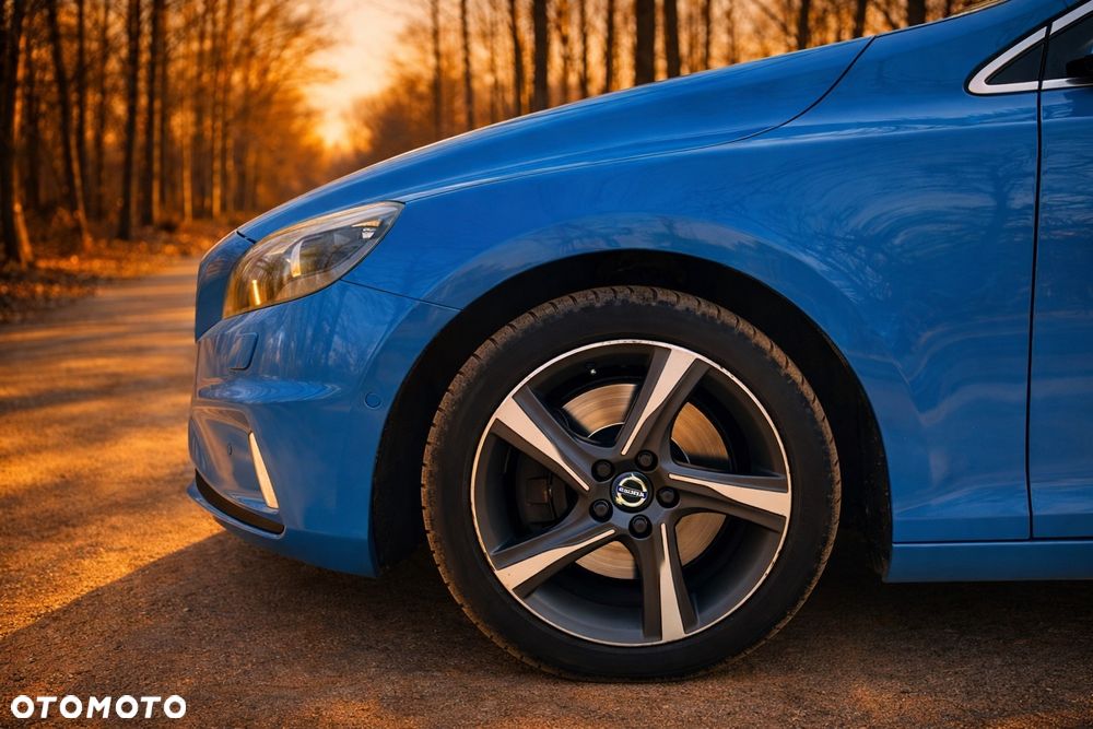 Volvo V40 D3 Geartronic Momentum - 4